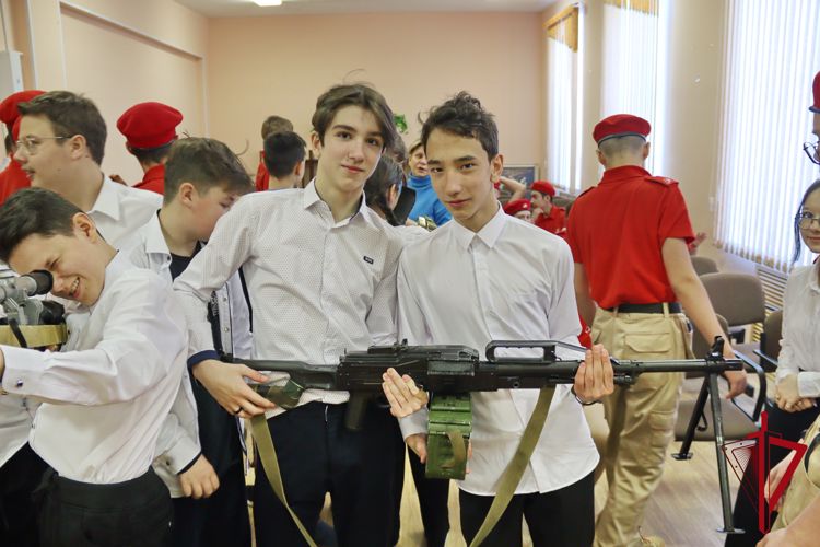 В Магадане продолжается всероссийская акция Росгвардии «Неделя мужества»