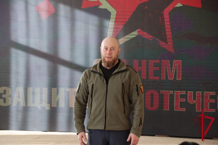 Сотрудники Росгвардии приняли участие в патриотическом мероприятии «Песня поколений» 