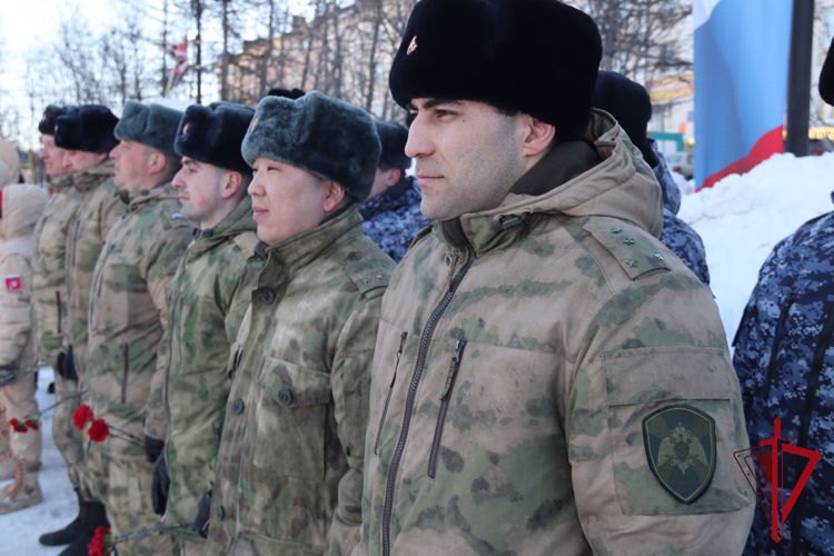 Магаданским росвгардейцам – участникам СВО вручили государственные награды накануне празднования Дня защитника Отечества