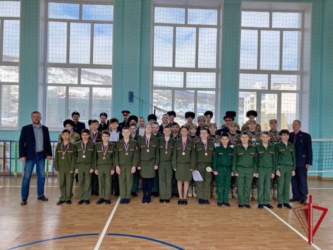 В Магадане подвели итоги военно-патриотического конкурса «Снежный десант 2023», посвященного 80-летию Курской битвы