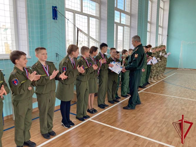 В Магадане подвели итоги военно-патриотического конкурса «Снежный десант 2023», посвященного 80-летию Курской битвы