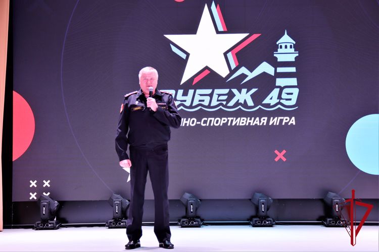 Начальник Управления Росгвардии по Магаданской области принял участие в награждении призеров региональной военно-спортивной игры «Рубеж-49»