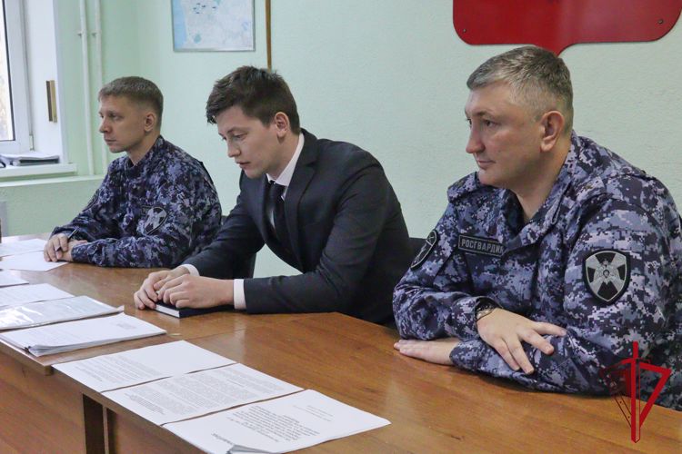 В Управлении Росгвардии по Магаданской области прошла рабочая встреча с представителями субъектов топливно-энергетического комплекса