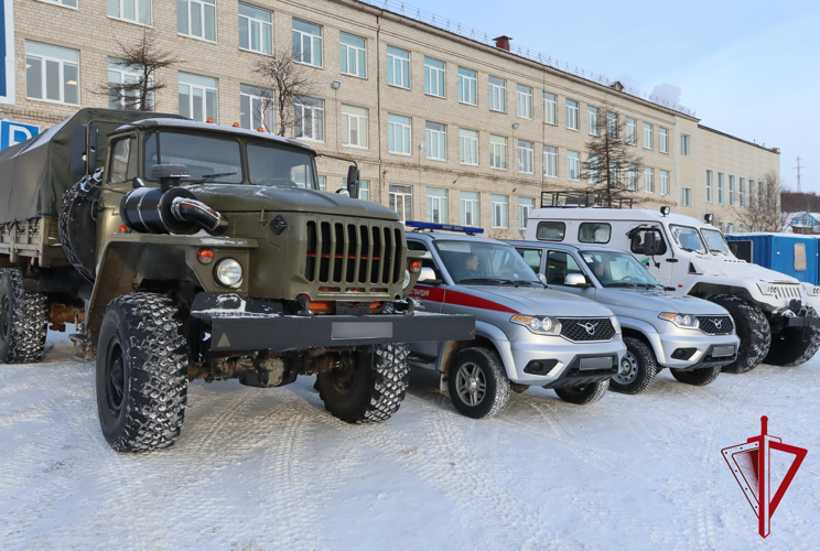 Росгвардейцы приняли участие в смотре готовности сил и средств органов правопорядка к весеннему половодью и пожароопасному сезону
