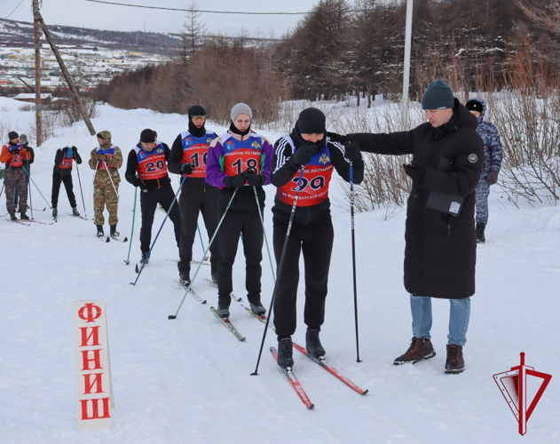 В Магадане завершился чемпионат регионального управления Росгвардии по зимнему офицерскому троеборью