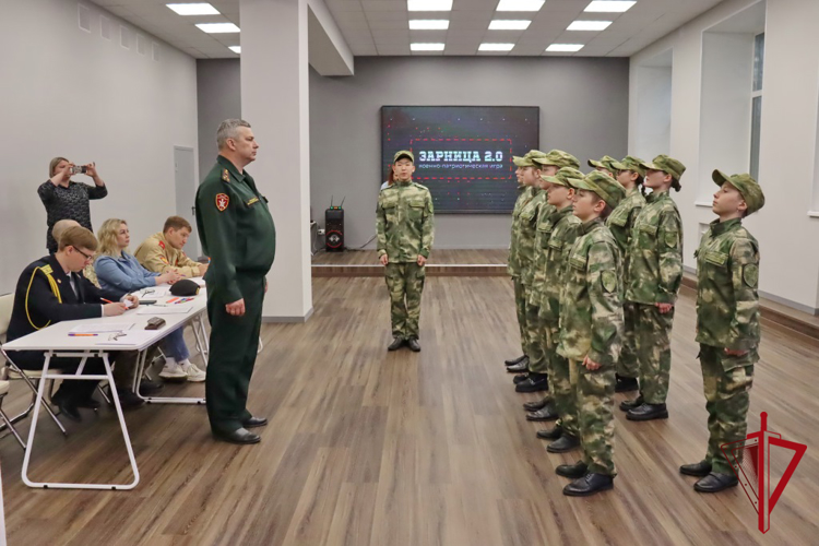 Учащиеся профильного класса Росгвардии стали победителями муниципального этапа военно-патриотической игры «Зарница 2.0»