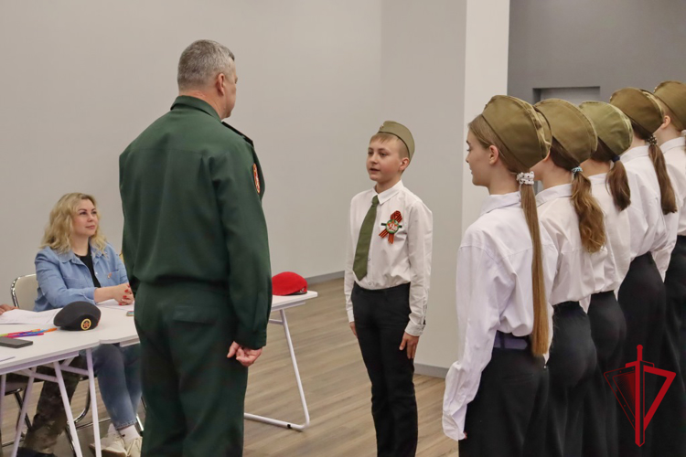 Учащиеся профильного класса Росгвардии стали победителями муниципального этапа военно-патриотической игры «Зарница 2.0»