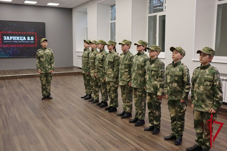 Учащиеся профильного класса Росгвардии стали победителями муниципального этапа военно-патриотической игры «Зарница 2.0»
