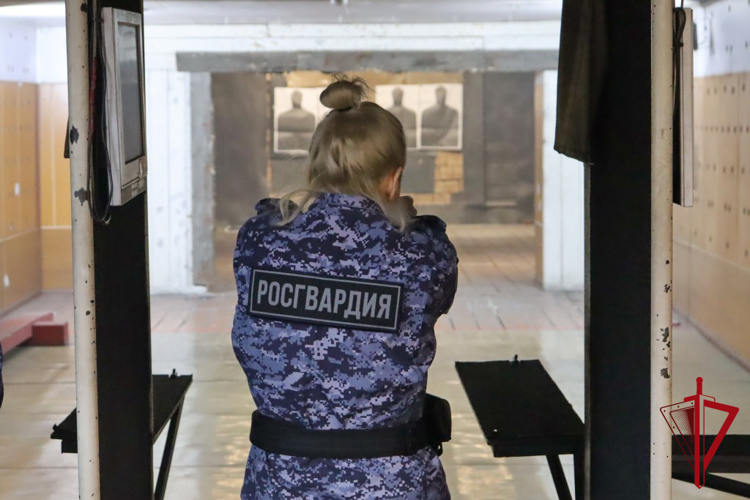 В Управлении Росгвардии по Магаданской области прошел чемпионат по стрельбе из боевого ручного стрелкового оружия