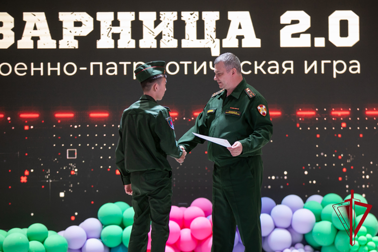 Юные росгвардейцы стали победителями регионального этапа игры «Зарница 2.0» в Магадане