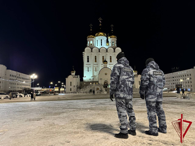 Магаданские росгвардейцы обеспечили охрану общественного порядка в период проведения новогодних праздников