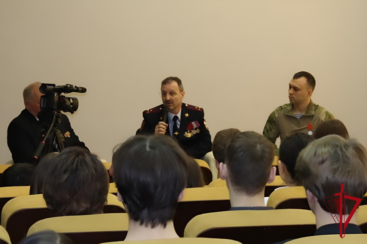 Кавалер ордена Мужества Владимир Соболев стал участником проекта «Диалоги с Героями»