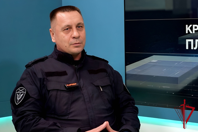 Командир магаданского ОМОНа  стал гостем в студии «ТВ-Карибу»  