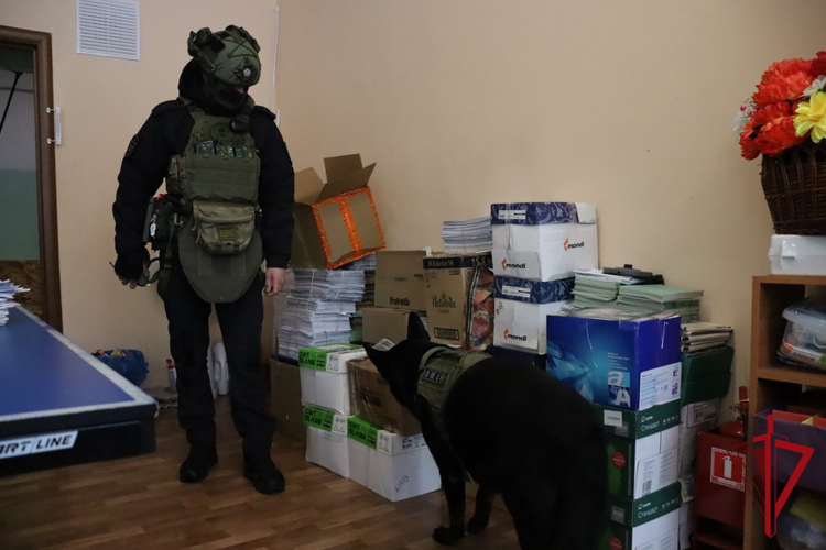 Росгвардейцы приняли участие во всероссийских антитеррористических учениях на объектах образования Колымы
