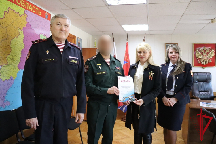 Офицер Росгвардии из Магадана занял второе место в межрегиональном литературном конкурсе