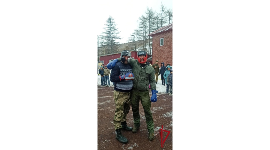 Росгвардеец завоевал «Кубок поршня» на экстремальных соревнованиях в Магадане