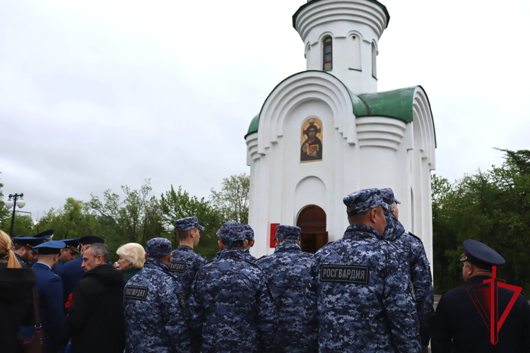 На Колыме росгвардейцы почтили память погибших в годы Великой Отечественной войны