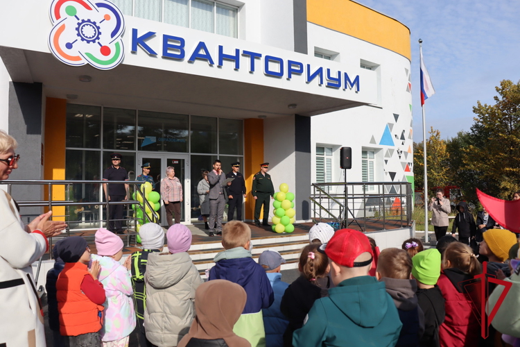 В Магадане завершились профилактические акции «Каникулы с Росгвардией» и "Безопасное лето"