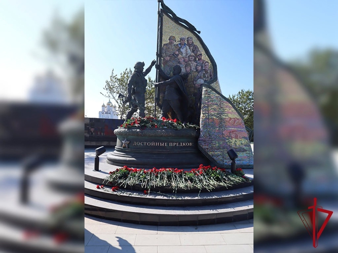 Росгвардейцы приняли участие в открытии монумента Героям СВО в столице Колымы