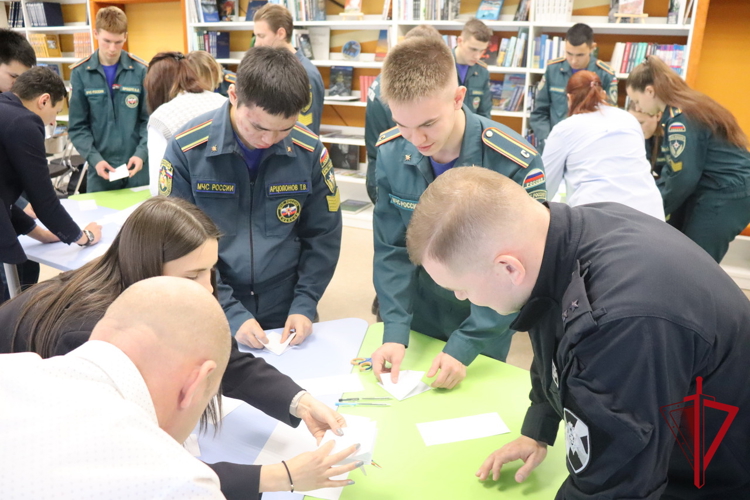 В Магадане прошла памятная акция "День белых журавлей" 