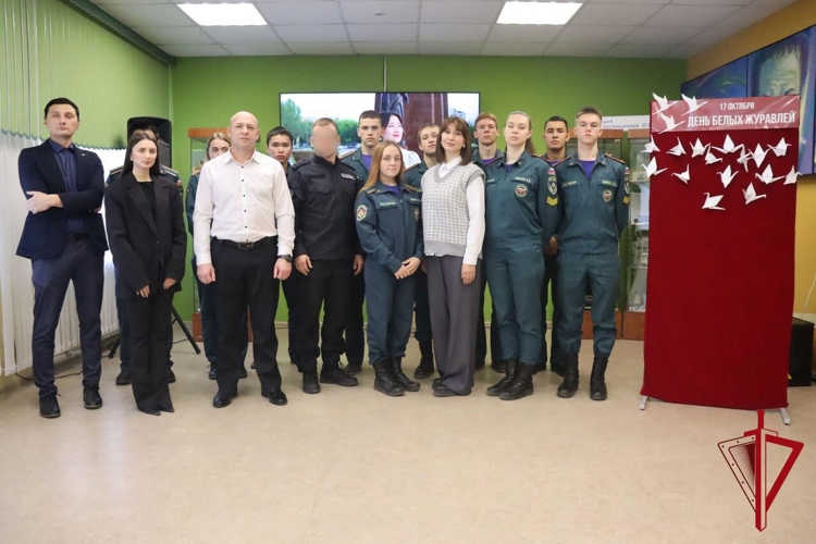 В Магадане прошла памятная акция "День белых журавлей" 