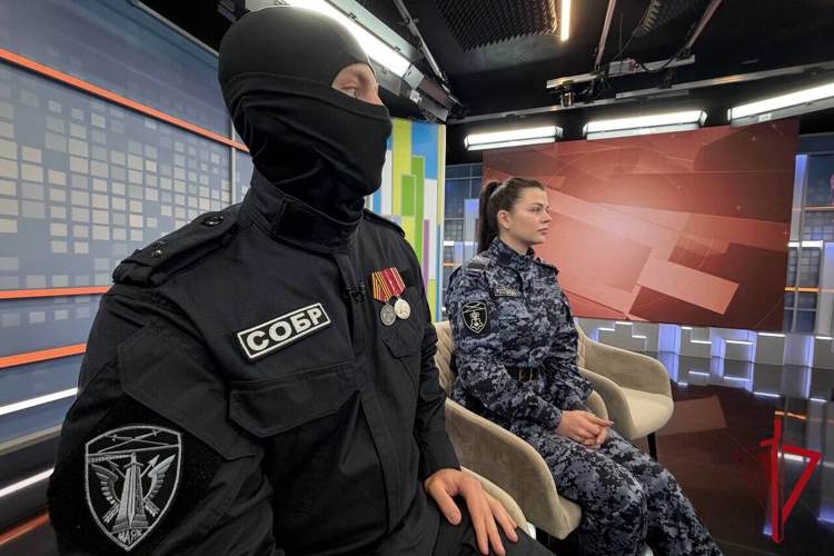 Росгвардейцы выступили спикерами в программе «Мужской день» на телеканале "Колыма-плюс"