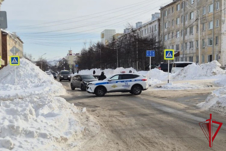 В Магадане Росгвардия провела тактико-специальное занятие на охраняемом объекте