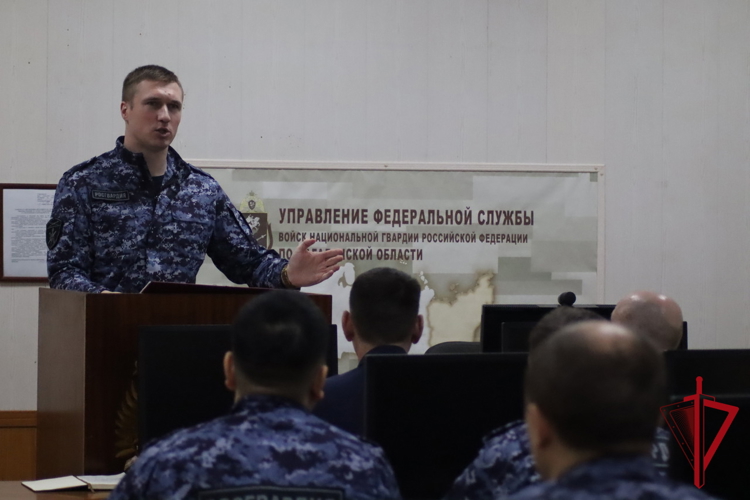 Вопросы транспортной дисциплины обсудили в Управлении Росгвардии по Магаданской области