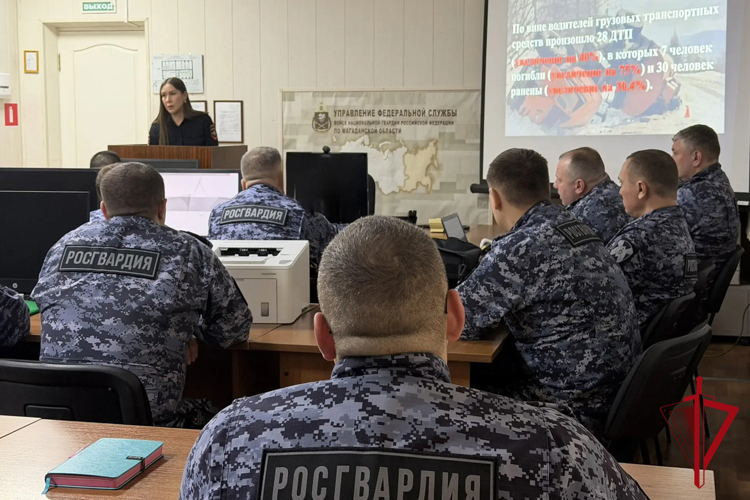 Вопросы транспортной дисциплины обсудили в Управлении Росгвардии по Магаданской области