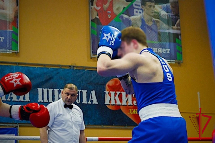 Колымчанин завоевал «серебро» на чемпионате Восточного округа Росгвардии по боксу