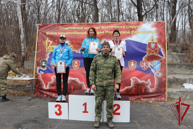 Сборная Колымы завоевала бронзу на чемпионате Восточного округа Росгвардии по служебному биатлону