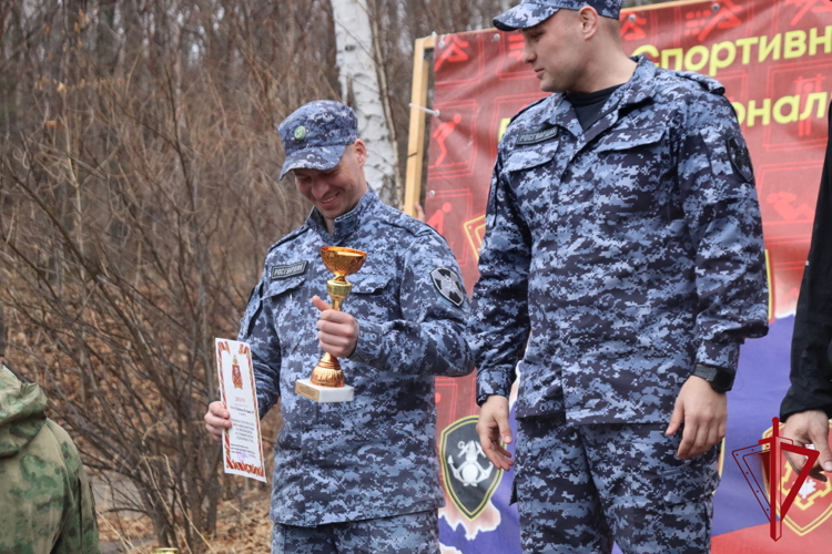 Сборная Колымы завоевала бронзу на чемпионате Восточного округа Росгвардии по служебному биатлону