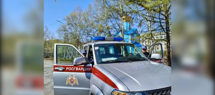 В Ягодном росгвардейцы предотвратили попытку задержанного совершить побег