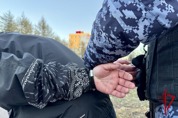 Росгвардейцы оперативно пресекли бытовой конфликт в Омсукчане