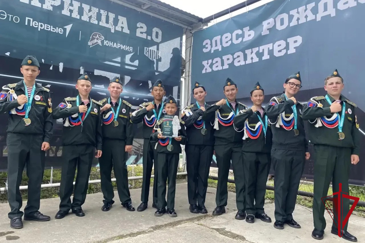 Магаданские "Ястребы" стали победителями "Зарницы 2.0" на Дальнем Востоке